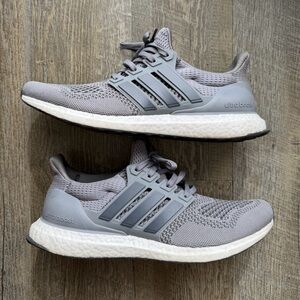 Men's Adidas Ultraboost Running Shoe